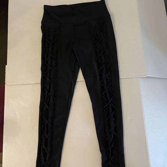Victorias Secret Sport Black leggings - Picture 2 of 11
